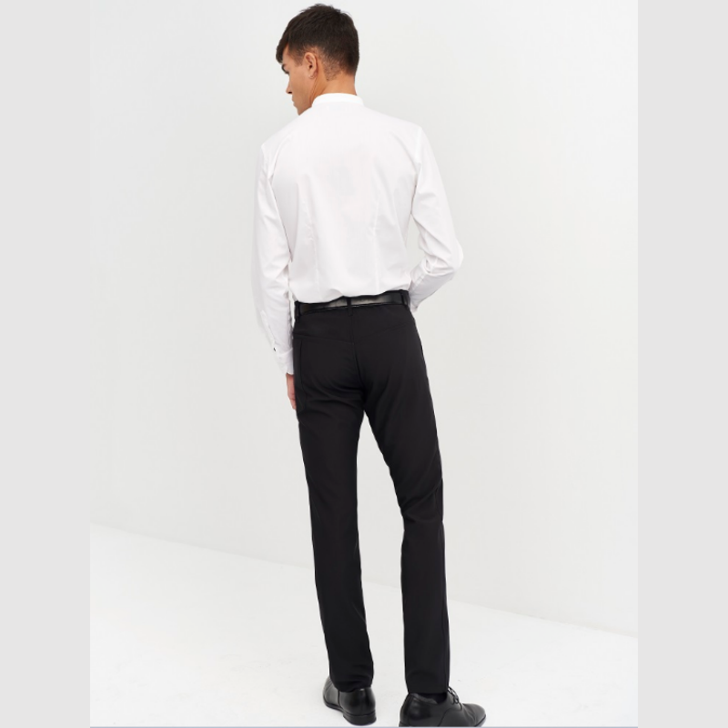 ropa laboral pantalon negro